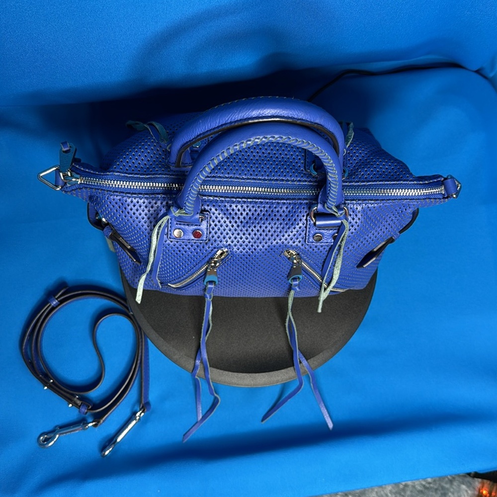 RARE REBECCA MINKOFF LARGE MOTO PERFORATED LEATHER ROYAL / COBALT BLUE SATCHEL - Picture 6 of 16